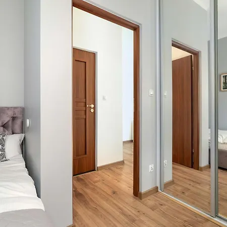 Stylowy W Centrum Poznania By Renters *