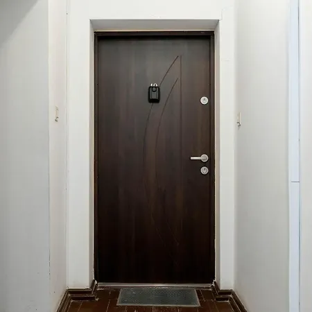 Stylowy W Centrum Poznania By Renters דירה פוזנן